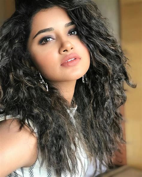 curly hair indian actress